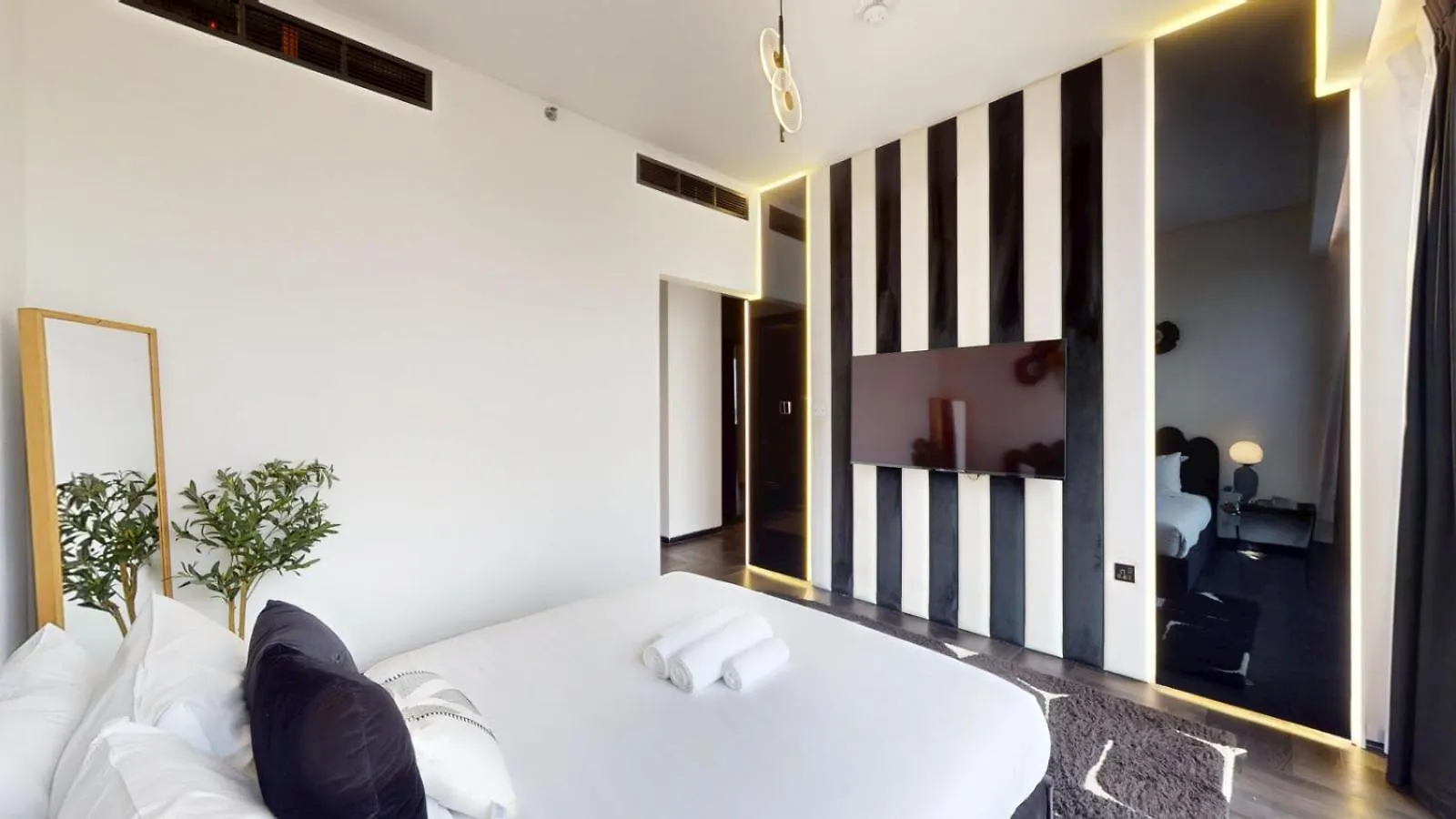 O Ten - Classy One Bedroom In Al Jaddaf Dubai 0*,
